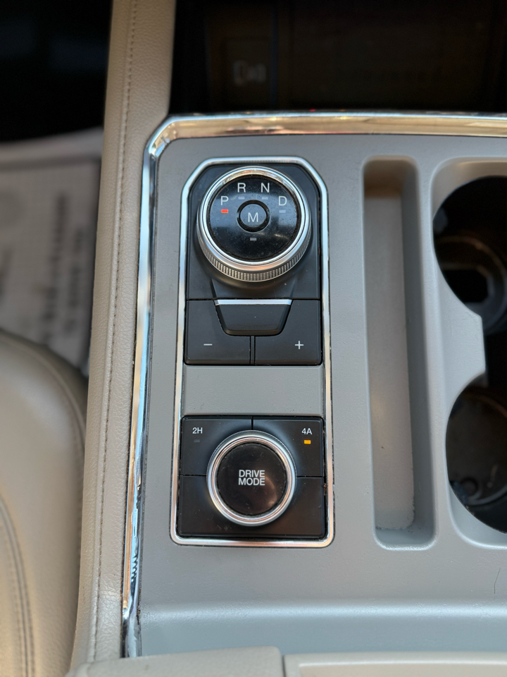 Ford Expedition XLT 4x4 2020