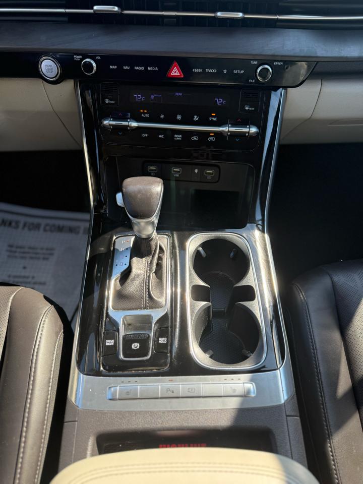 Kia Carnival EX FWD 2022