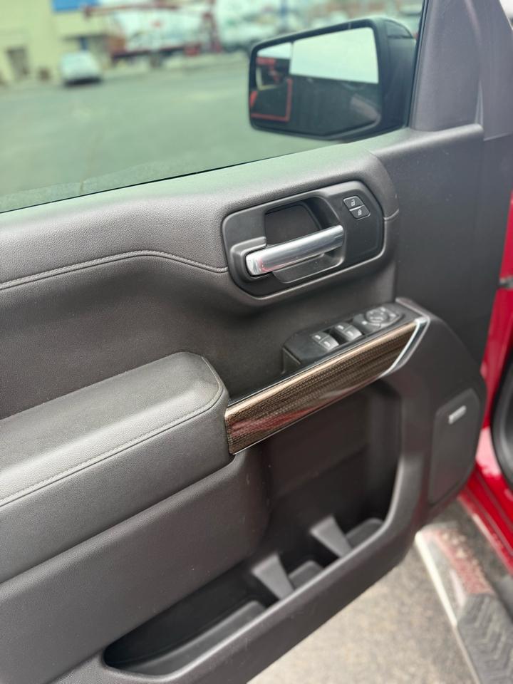 Chevrolet Silverado 1500 4WD Crew Cab 147" RST 2019