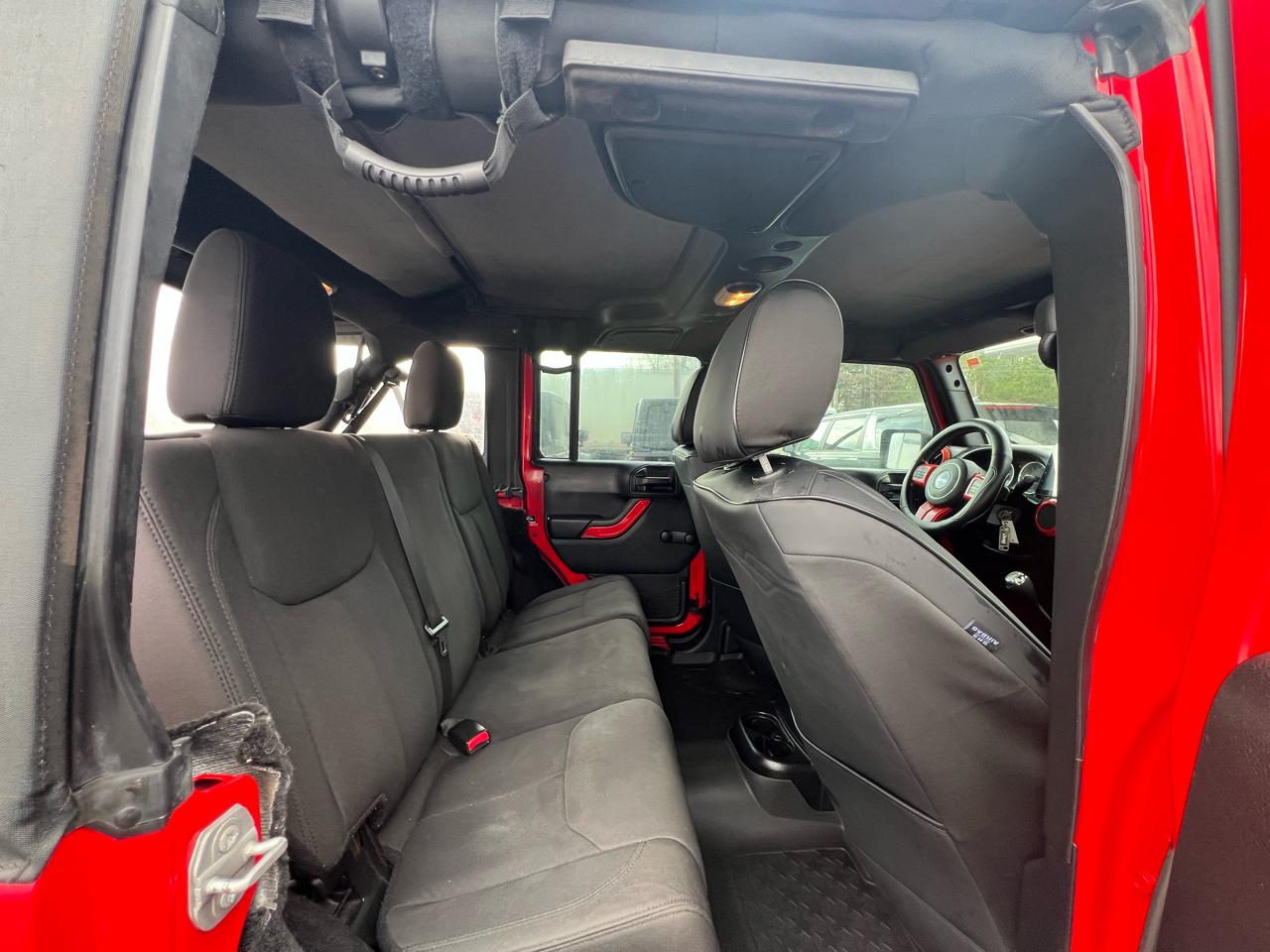 Jeep Wrangler Unlimited 4WD 4dr Sport 2016