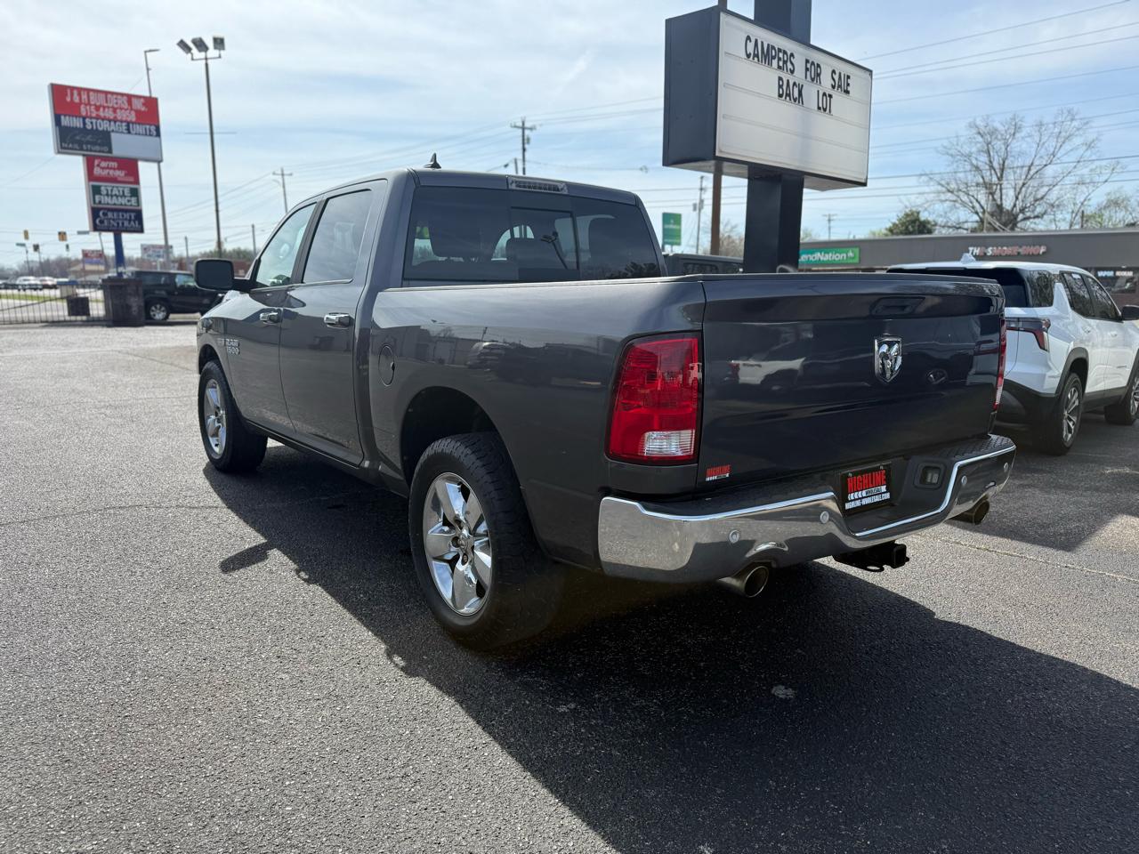 RAM 1500 4WD Crew Cab 140.5" Lone Star 2016