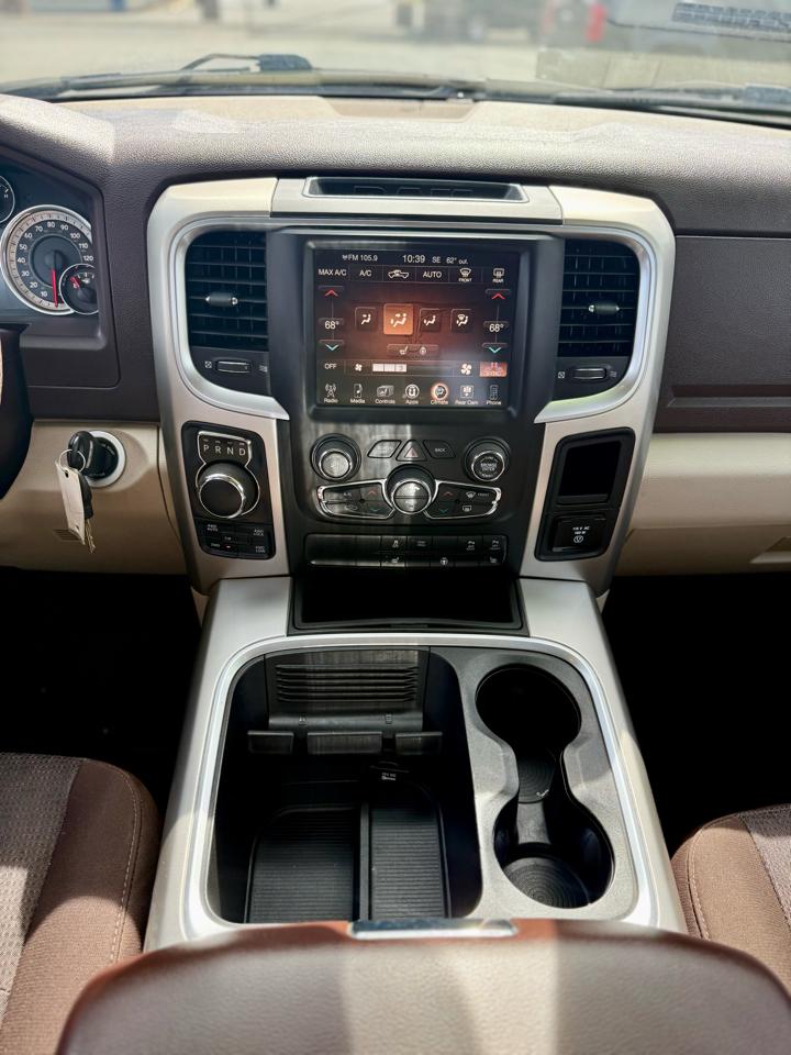 RAM 1500 4WD Crew Cab 140.5" Lone Star 2016