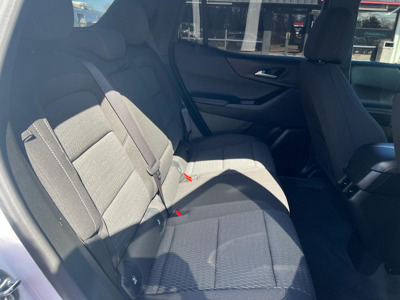 Chevrolet Equinox FWD 4dr LT w/1LT 2026