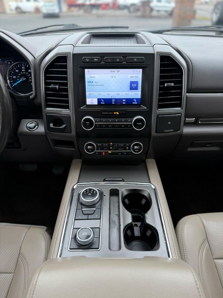 Used Car 2021 Ford Expedition Max  Xlt 4x4 For Sale Under $30,000 In Dickson, Tennessee