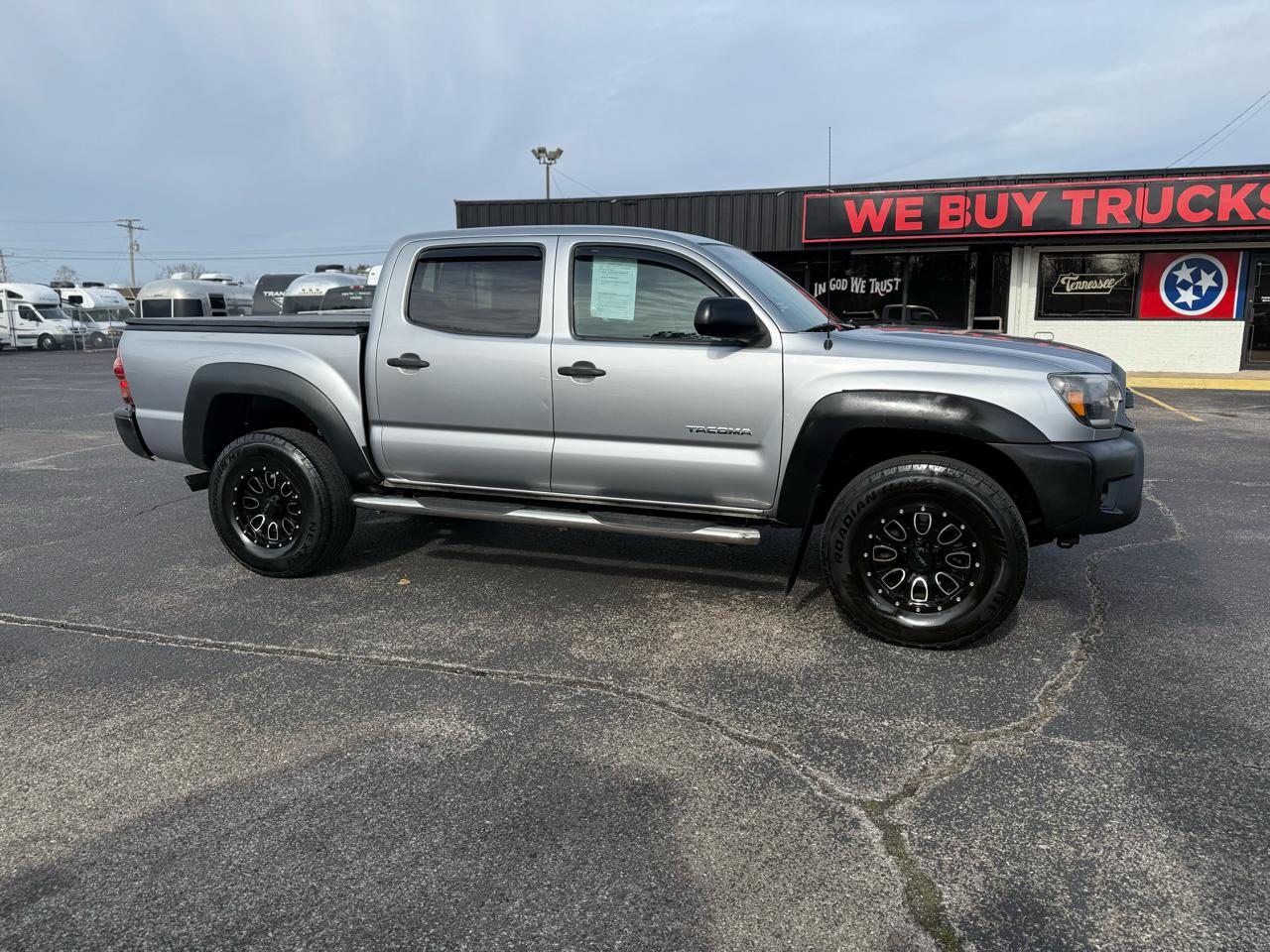 Toyota Tacoma 2WD Double Cab I4 AT PreRunner (Natl) 2015