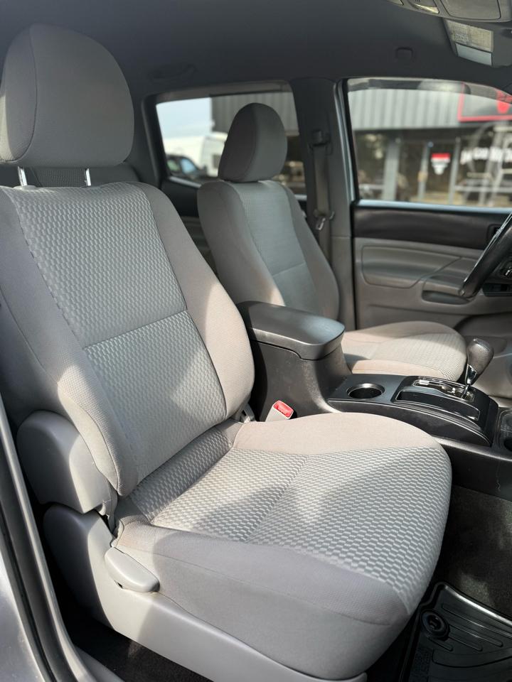 Toyota Tacoma 2WD Double Cab I4 AT PreRunner (Natl) 2015