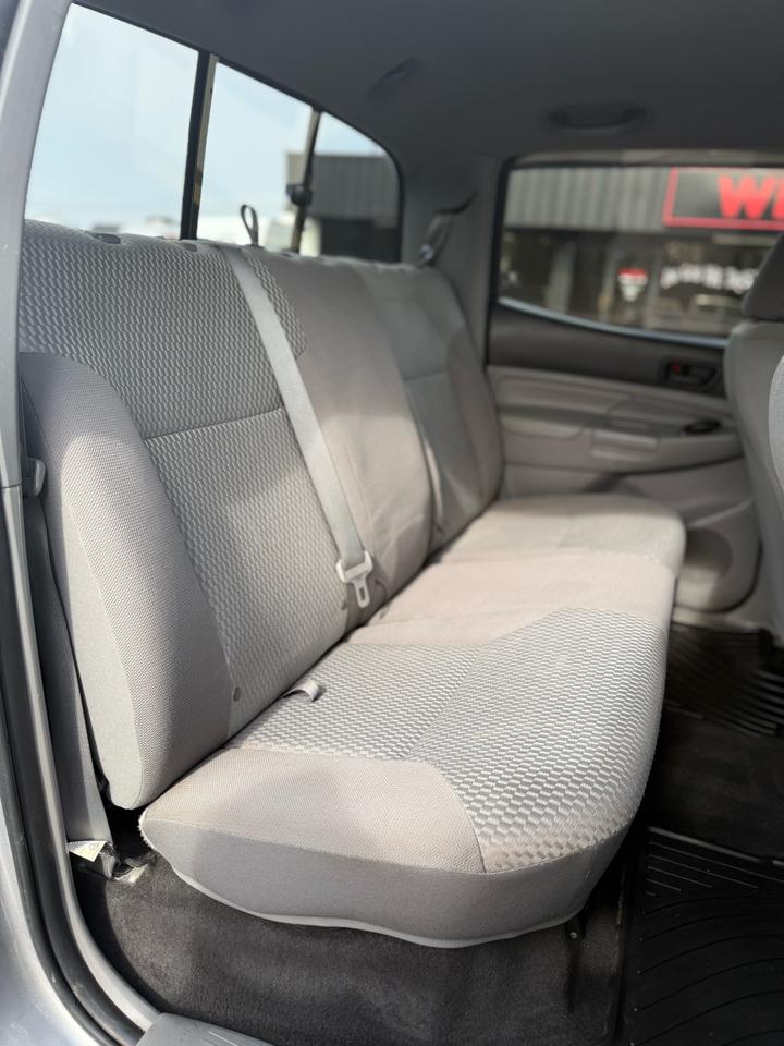 Toyota Tacoma 2WD Double Cab I4 AT PreRunner (Natl) 2015