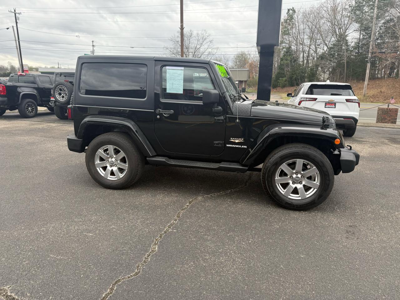 Used Car 2012 Jeep Wrangler  4wd 2dr Sahara For Sale Under $15,000 In Dickson, Tennessee