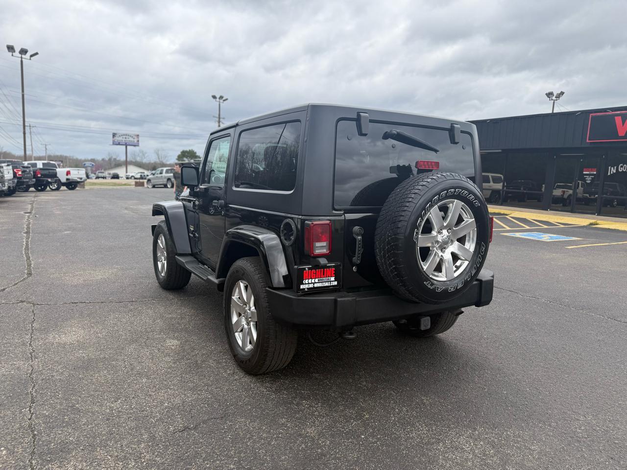Used Car 2012 Jeep Wrangler  4wd 2dr Sahara For Sale Under $15,000 In Dickson, Tennessee