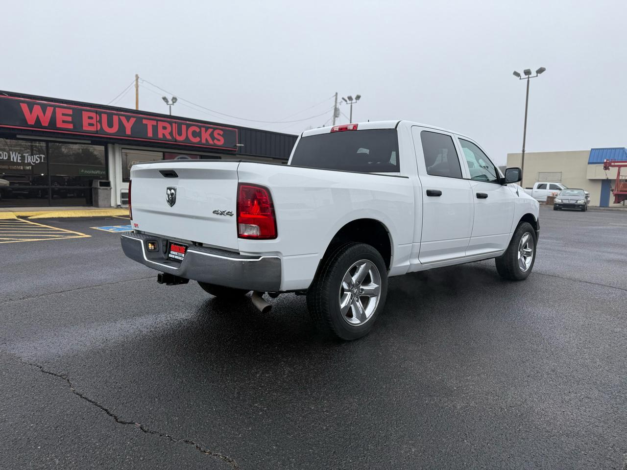 Used Car 2013 Ram 1500  4wd Crew Cab 140.5