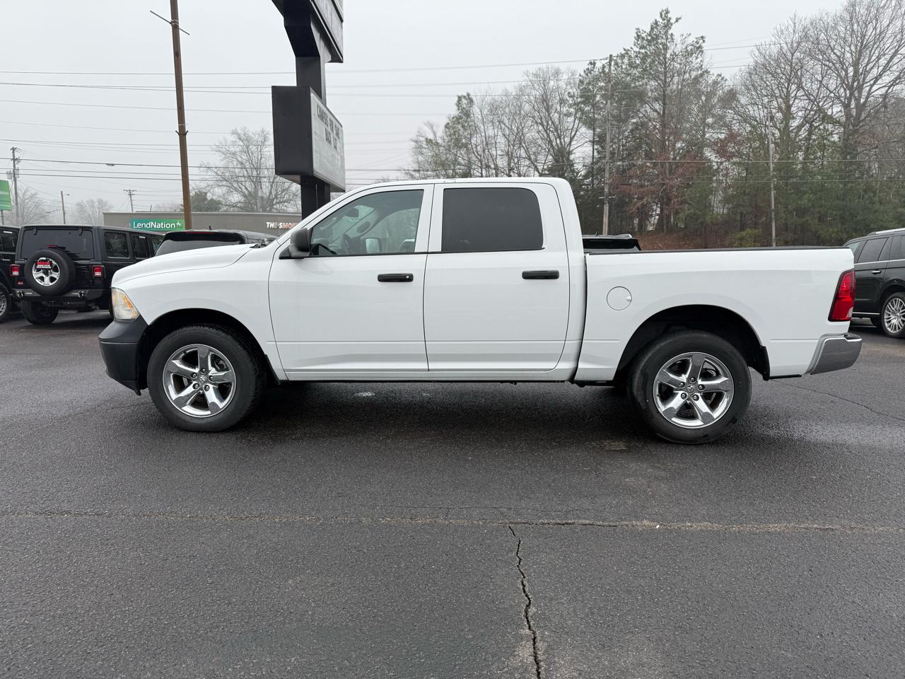 Used Car 2013 Ram 1500  4wd Crew Cab 140.5
