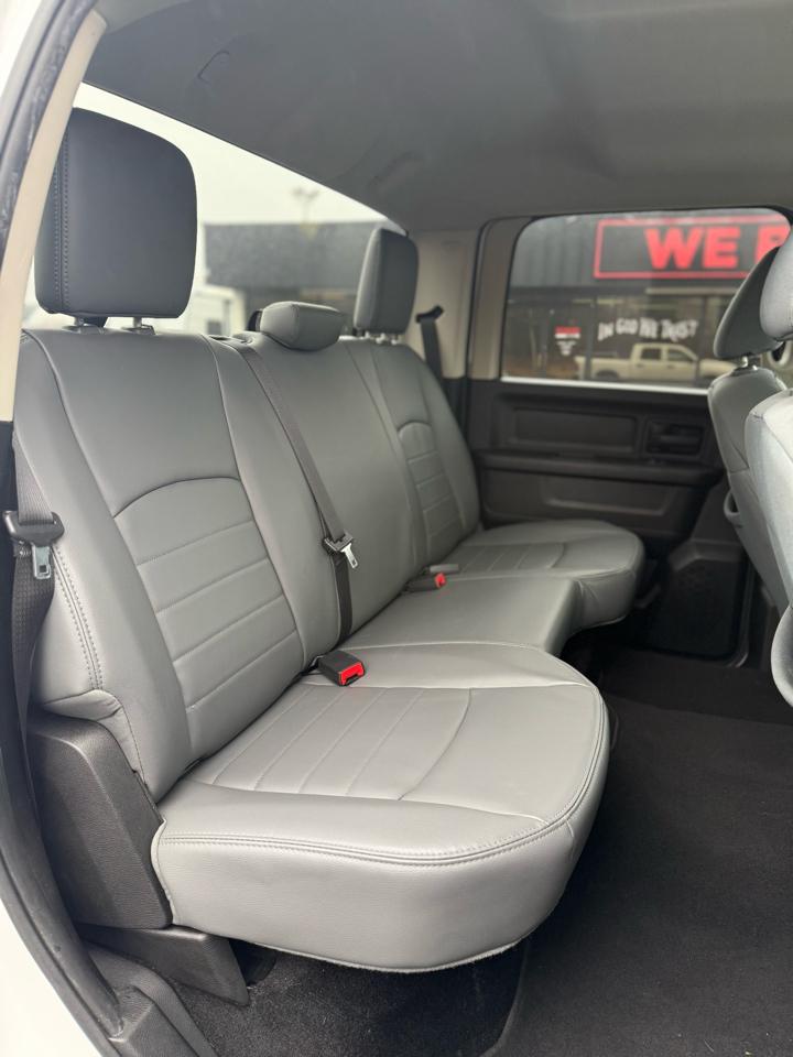 Used Car 2013 Ram 1500  4wd Crew Cab 140.5