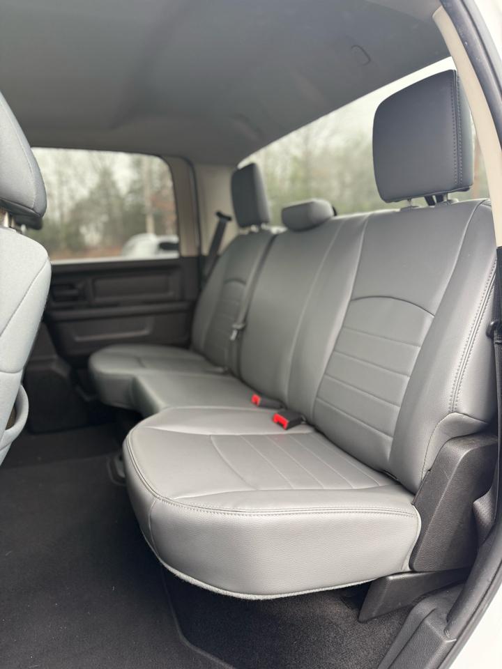 Used Car 2013 Ram 1500  4wd Crew Cab 140.5