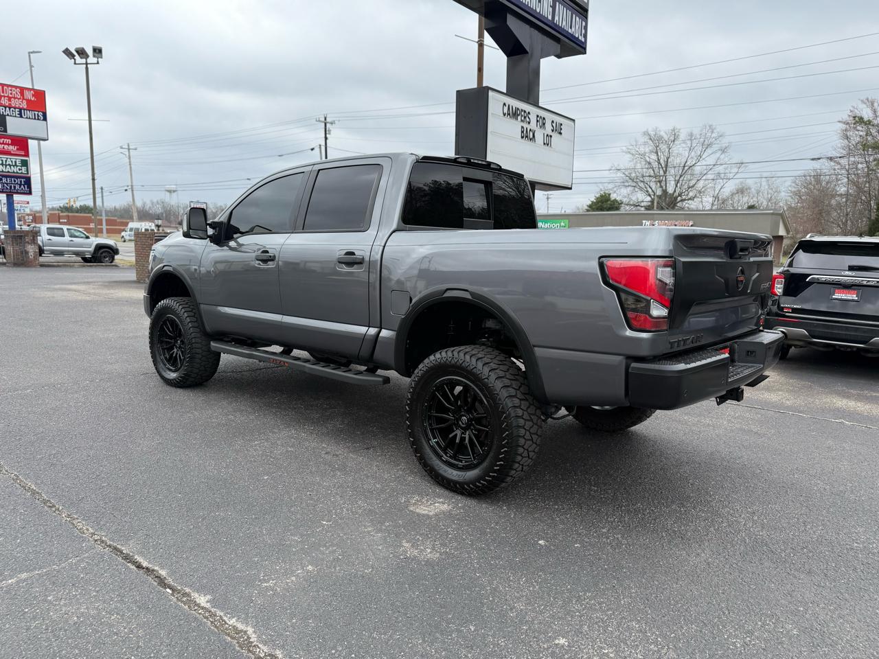 Nissan Titan 4x4 Crew Cab PRO-4X 2021