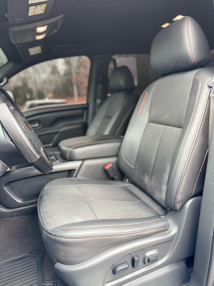 Nissan Titan 4x4 Crew Cab PRO-4X 2021