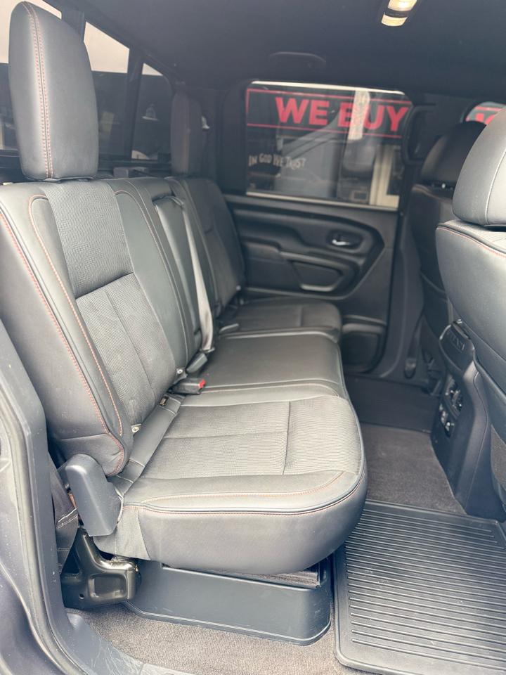 Nissan Titan 4x4 Crew Cab PRO-4X 2021