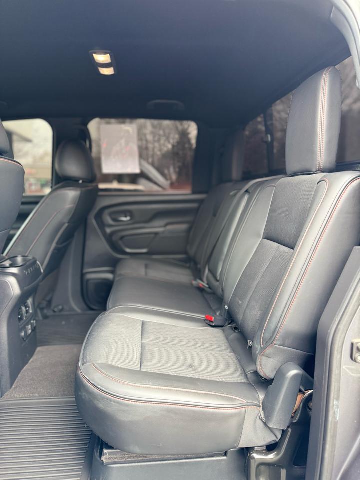 Nissan Titan 4x4 Crew Cab PRO-4X 2021