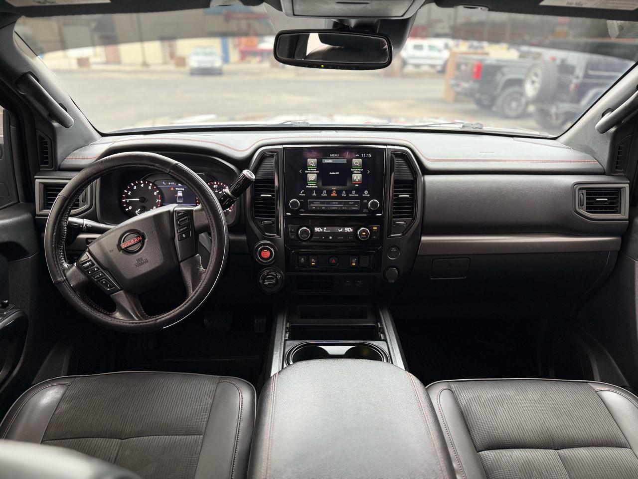 Nissan Titan 4x4 Crew Cab PRO-4X 2021