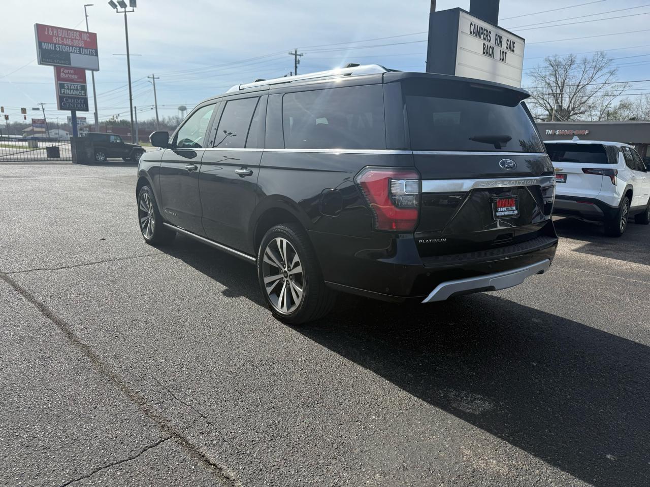 Used Car 2021 Ford Expedition Max  Platinum 4x4 For Sale Under $35,000 In Dickson, Tennessee