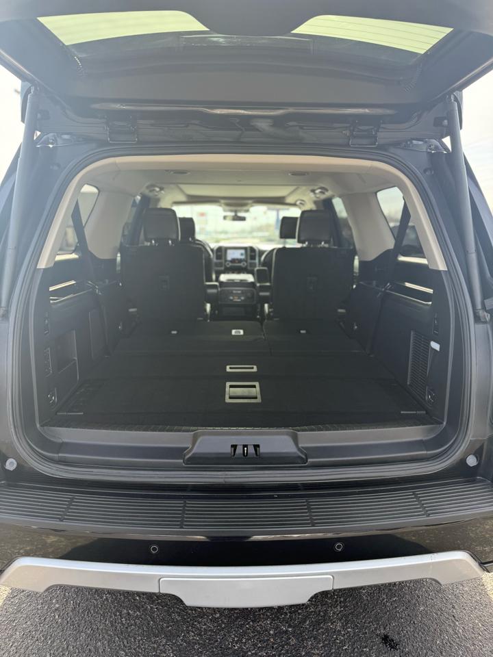 Used Car 2021 Ford Expedition Max  Platinum 4x4 For Sale Under $35,000 In Dickson, Tennessee