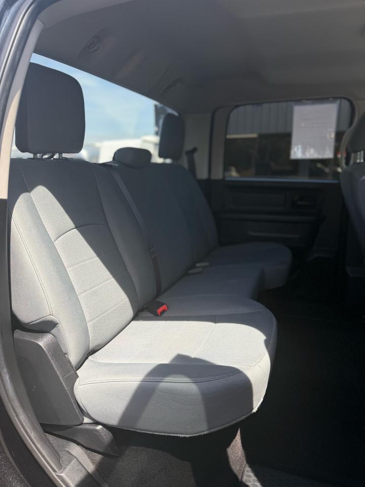 Used Car 2016 Ram 1500  4wd Crew Cab 140.5