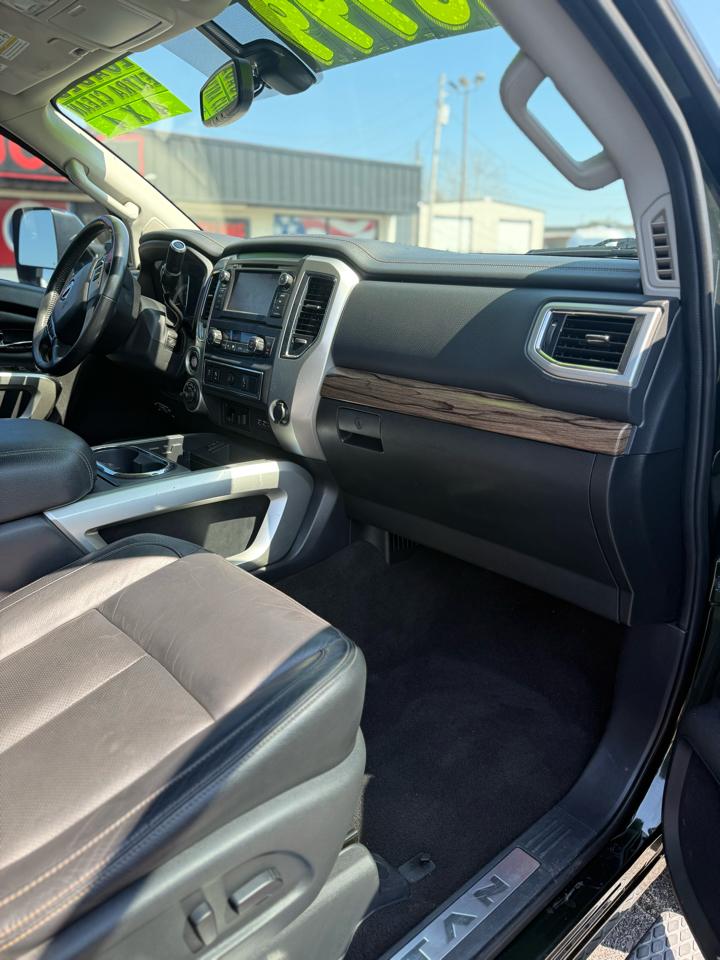 Nissan Titan XD 4x4 Diesel Crew Cab SL 2019