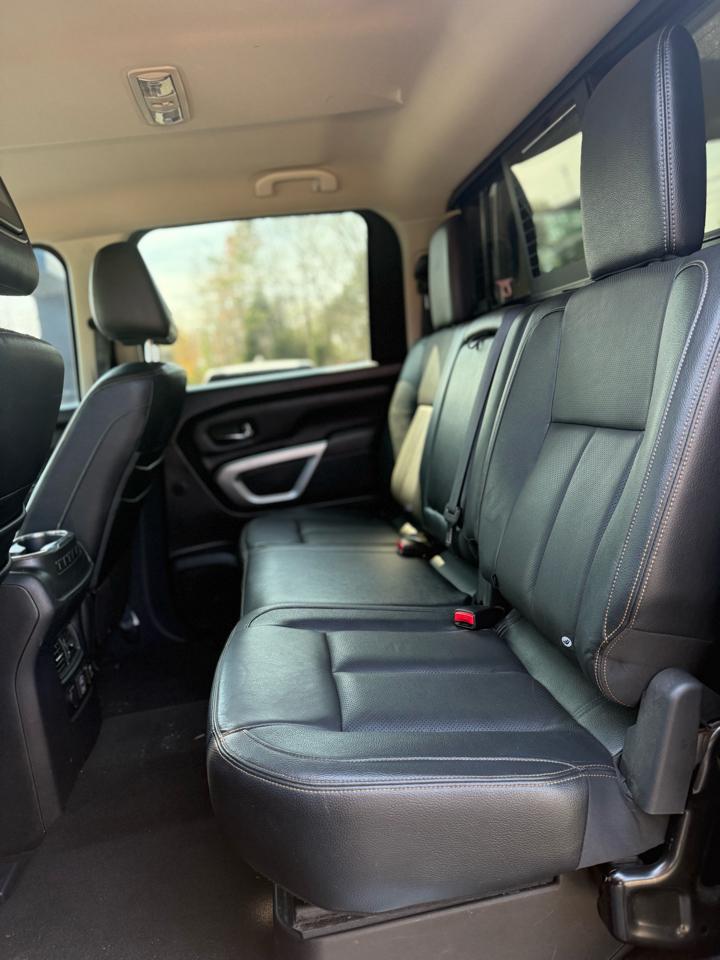 Nissan Titan XD 4x4 Diesel Crew Cab SL 2019