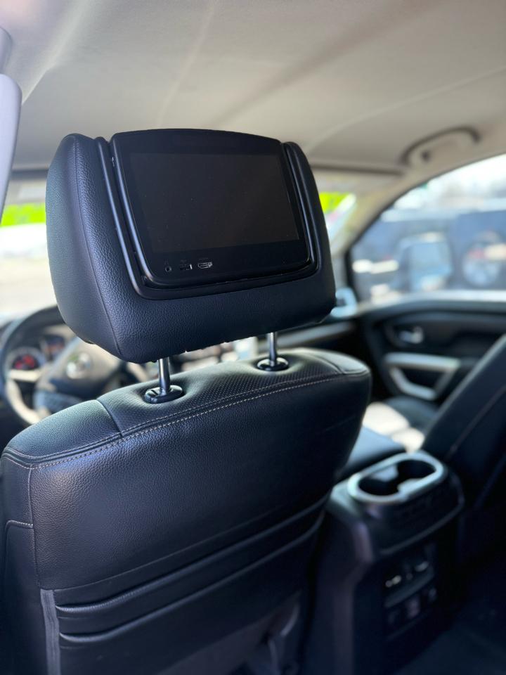 Nissan Titan XD 4x4 Diesel Crew Cab SL 2019