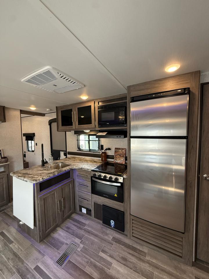 Crossroads Zinger  2023