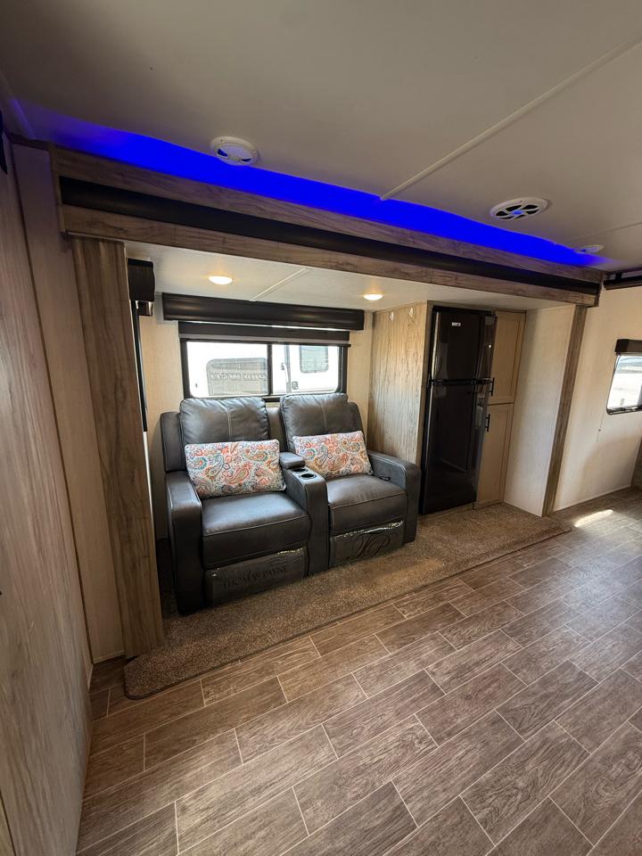 Forest River Cherokee  2021