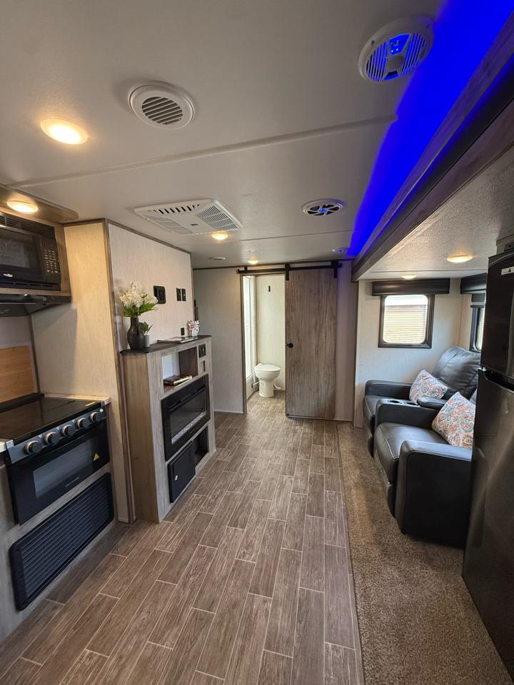 Forest River Cherokee  2021