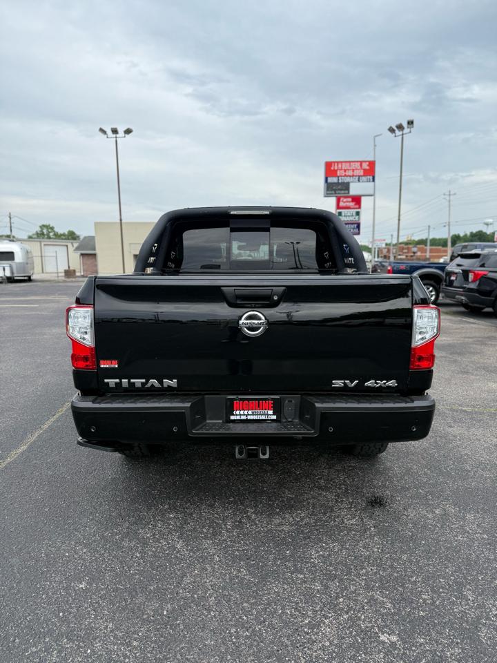 Nissan Titan 4x4 Crew Cab SV 2021