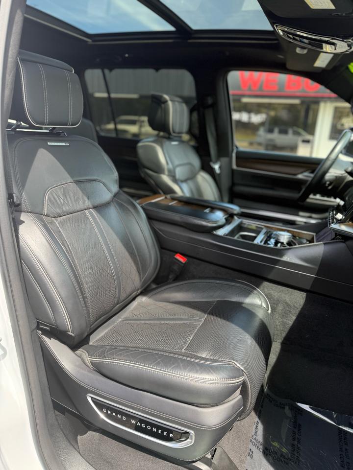 Used Car 2023 Jeep Grand Wagoneer  Series Ii 4x4 For Sale Under $50,000 In Dickson, Tennessee