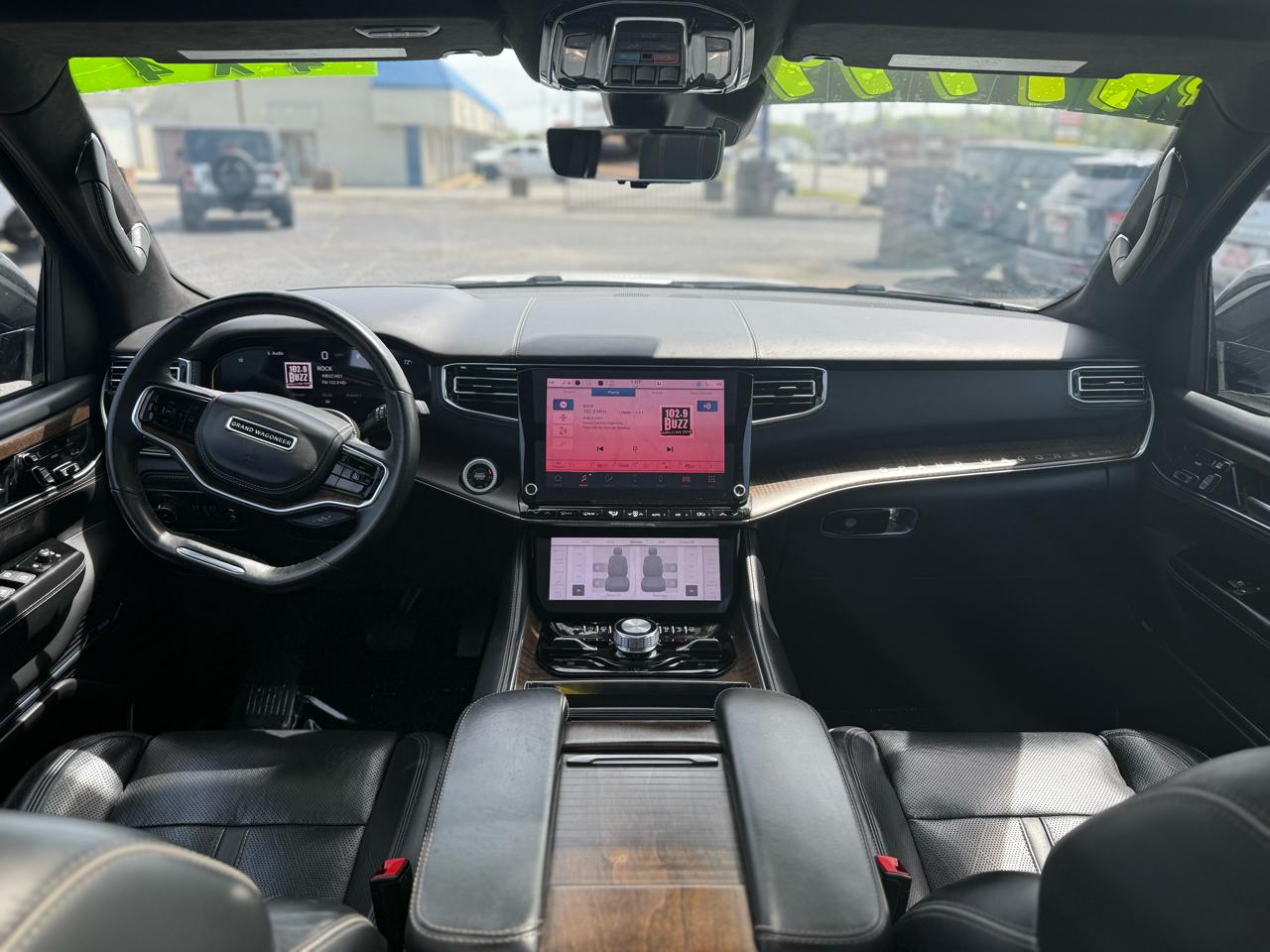 Used Car 2023 Jeep Grand Wagoneer  Series Ii 4x4 For Sale Under $50,000 In Dickson, Tennessee