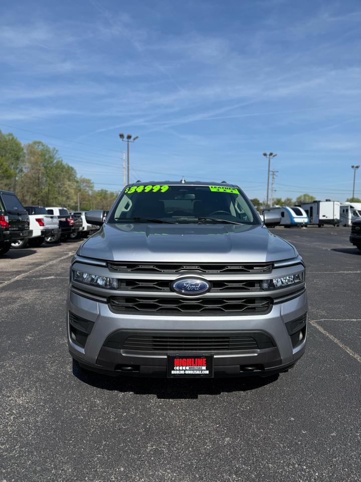 Used Car 2023 Ford Expedition  Xlt 4x4 For Sale Under $35,000 In Dickson, Tennessee