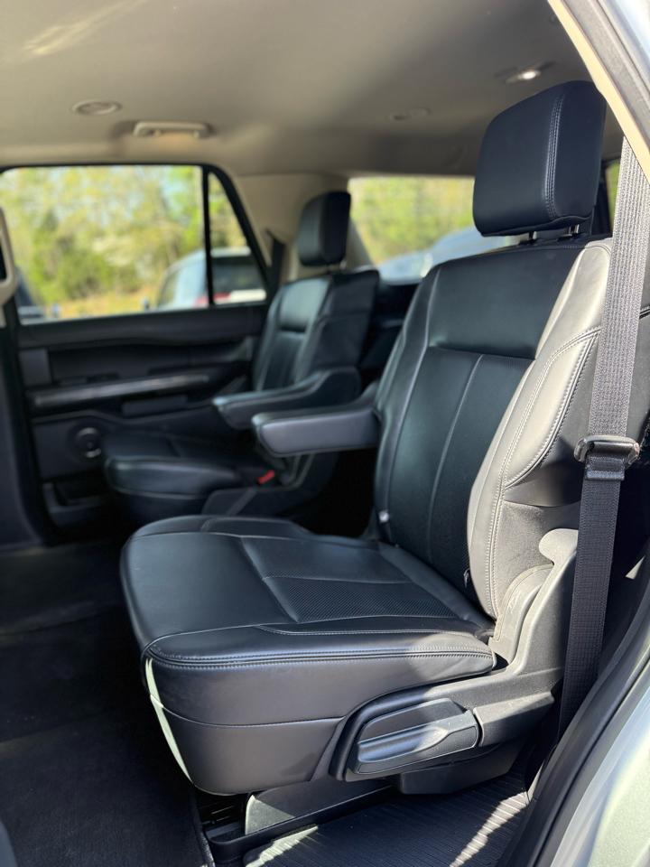 Used Car 2023 Ford Expedition  Xlt 4x4 For Sale Under $35,000 In Dickson, Tennessee