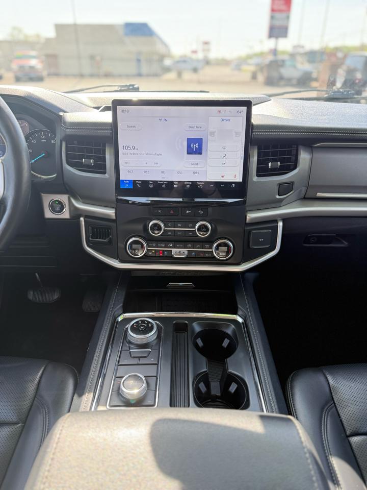 Used Car 2023 Ford Expedition  Xlt 4x4 For Sale Under $35,000 In Dickson, Tennessee