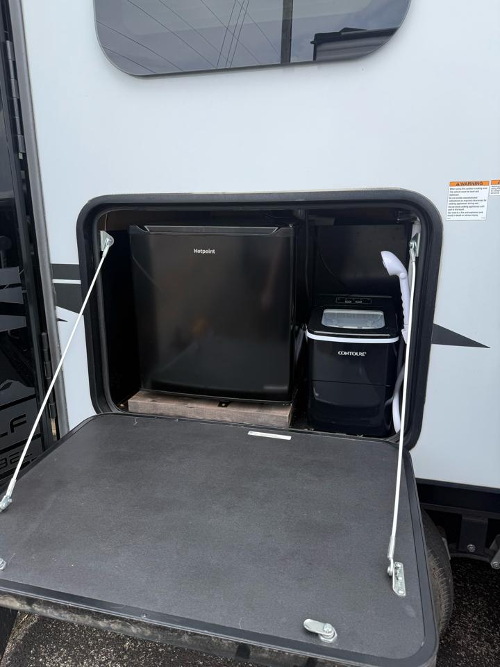 Cherokee Trailer Grey Wolf  2022