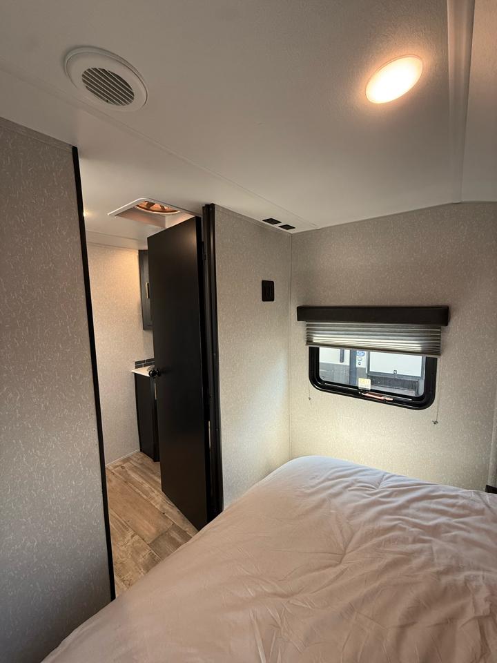 Used Car 2022 Cherokee Trailer Grey Wolf  23mkbl For Sale Under $20,000 In Dickson, Tennessee