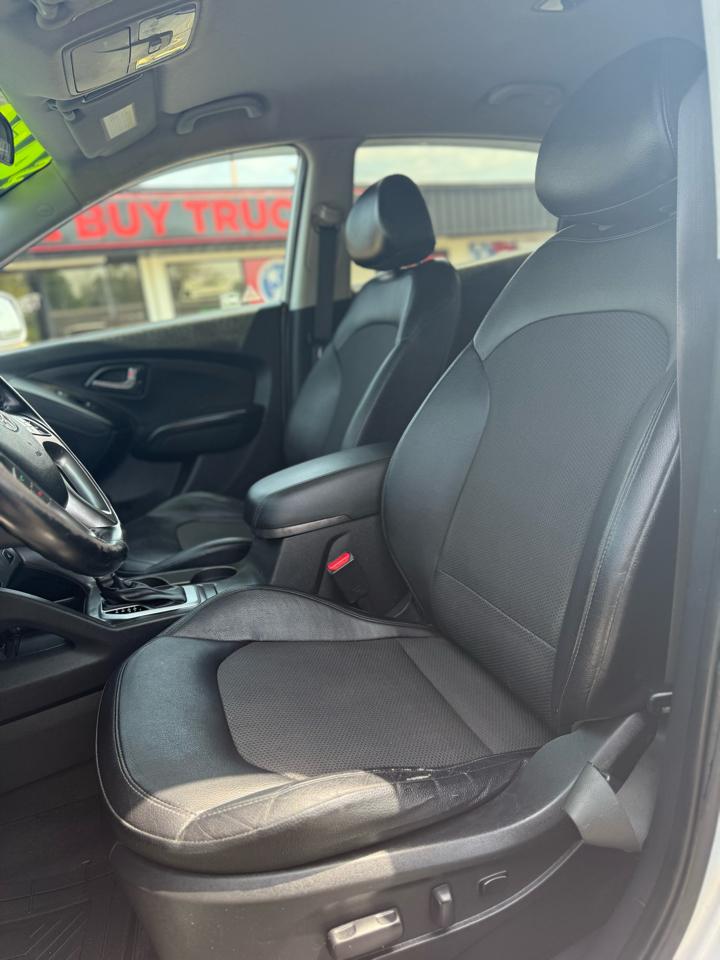 Hyundai Tucson AWD 4dr SE PZEV 2015