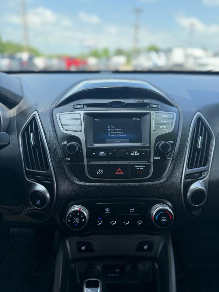 Hyundai Tucson AWD 4dr SE PZEV 2015