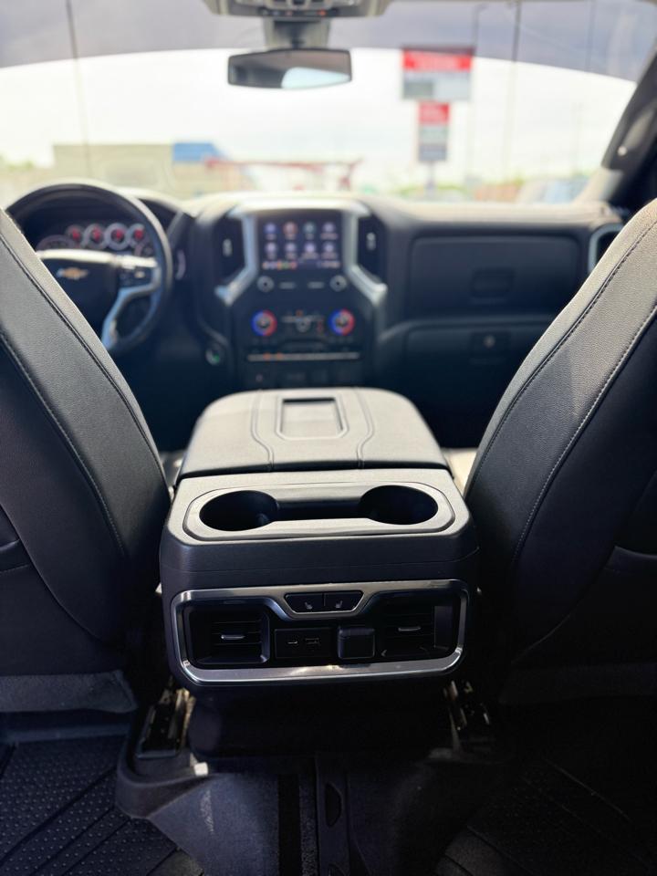 Used Car 2019 Chevrolet Silverado 1500  4wd Crew Cab 147