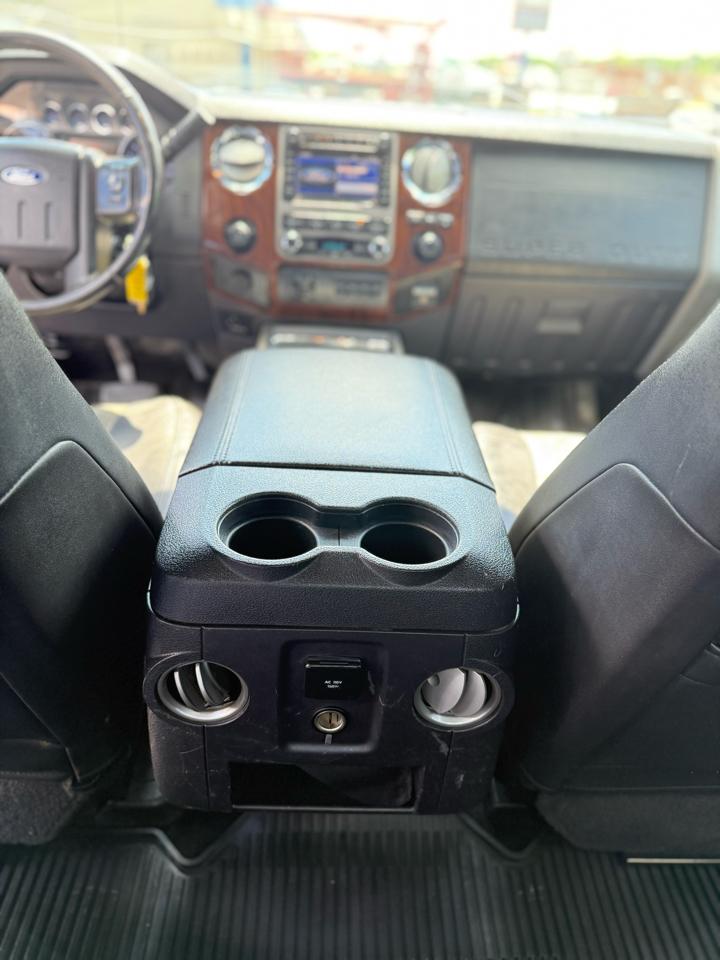 Ford Super Duty F-250 SRW 4WD SuperCab 142" XL 2011