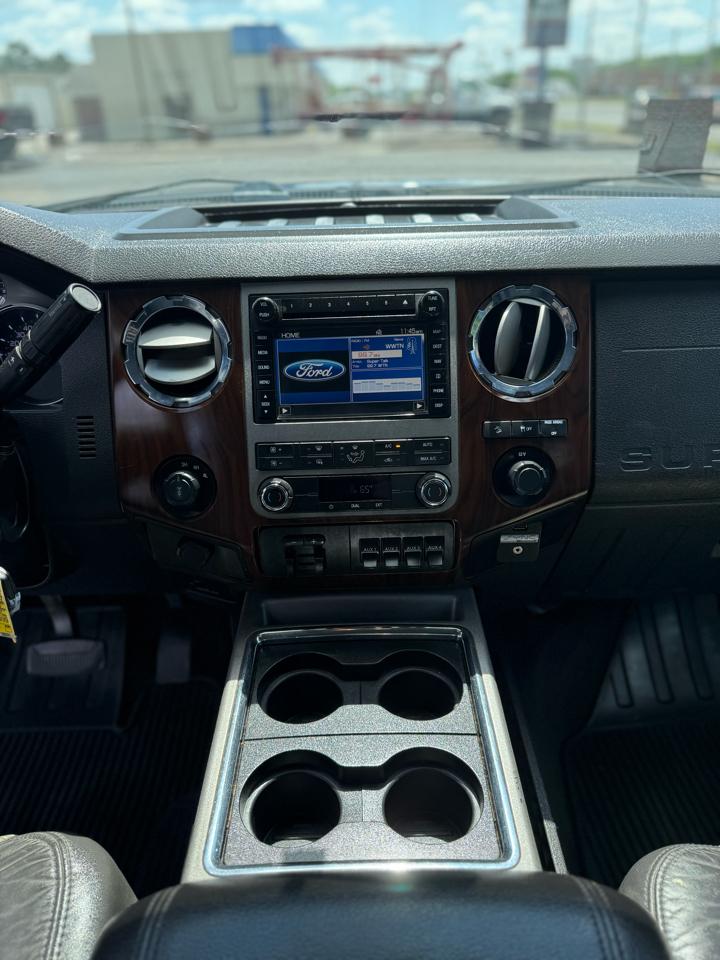 Ford Super Duty F-250 SRW 4WD SuperCab 142" XL 2011
