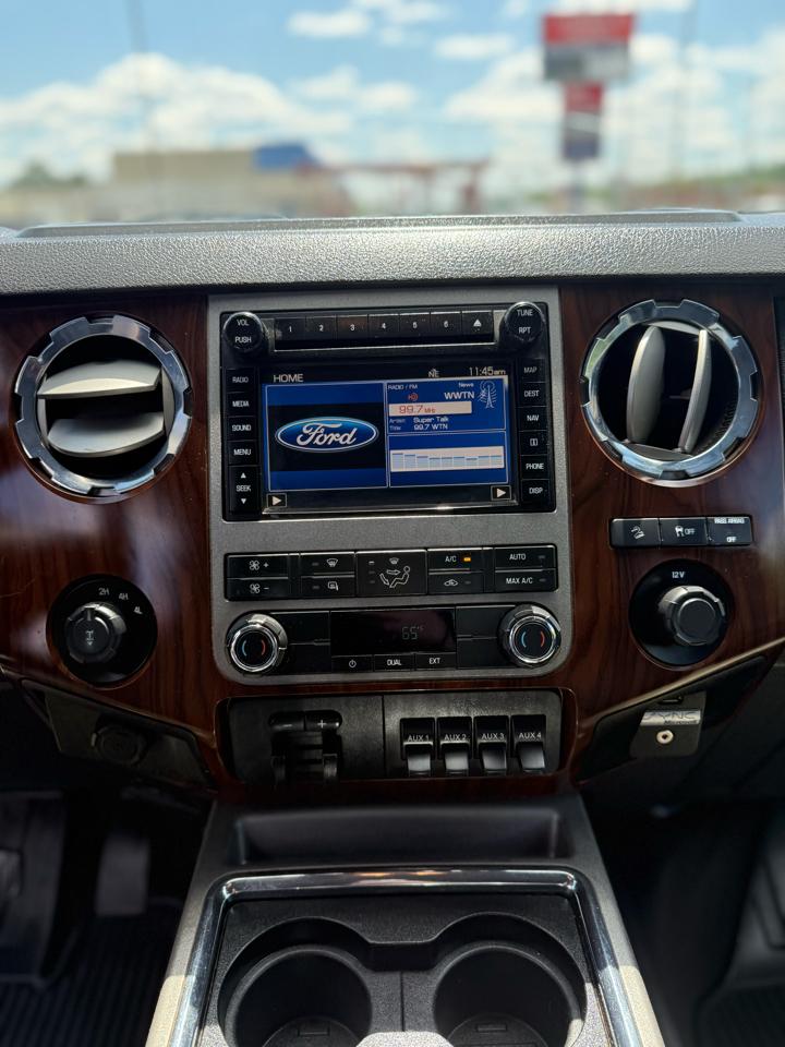 Ford Super Duty F-250 SRW 4WD SuperCab 142" XL 2011