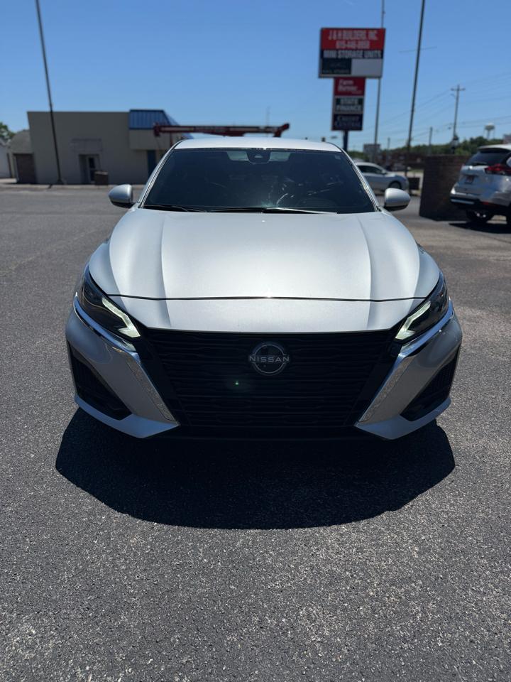 Nissan Altima 2.5 SV Sedan 2023