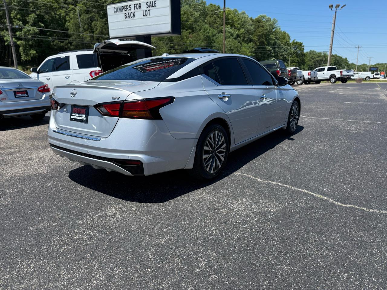 Nissan Altima 2.5 SV Sedan 2023