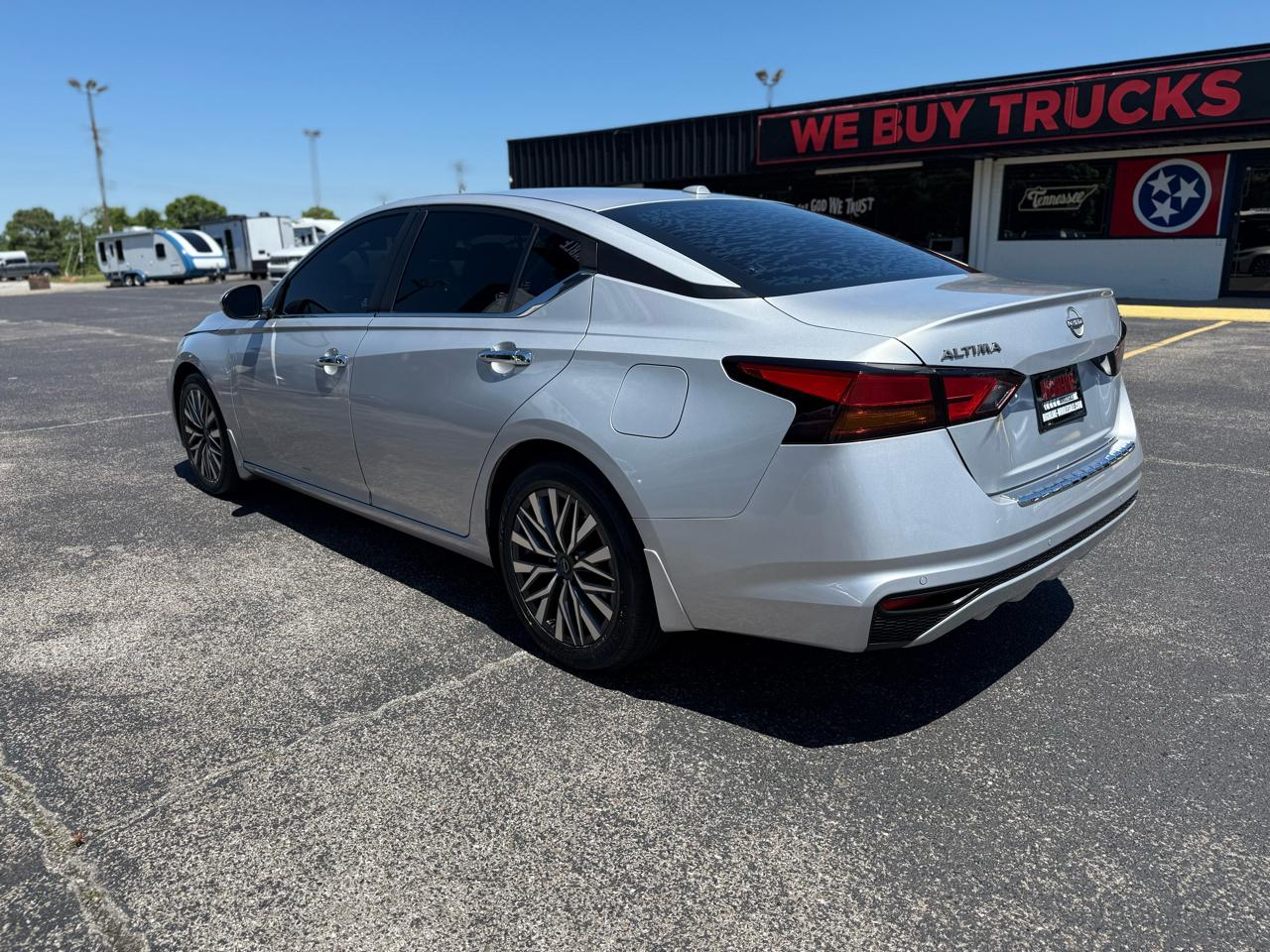 Nissan Altima 2.5 SV Sedan 2023
