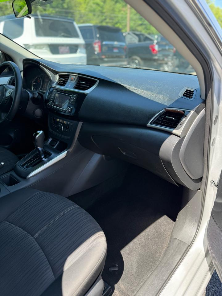 Used Car 2018 Nissan Sentra  Sv Cvt For Sale Under $12,000 In Dickson, Tennessee
