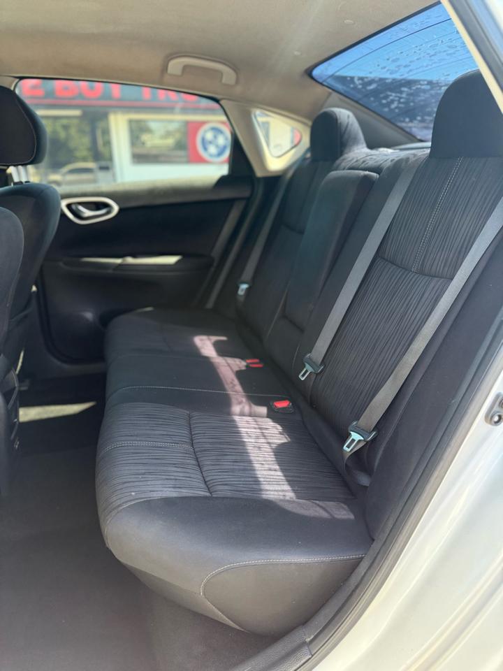 Used Car 2018 Nissan Sentra  Sv Cvt For Sale Under $12,000 In Dickson, Tennessee